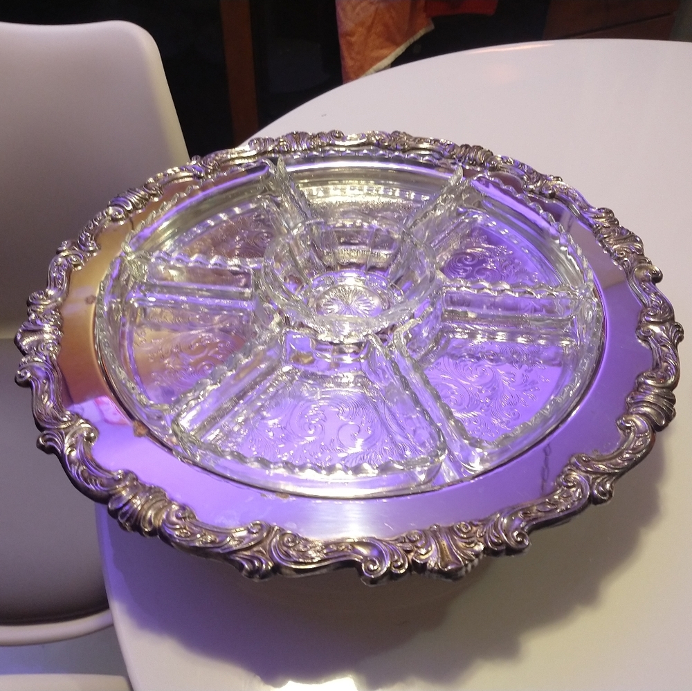 Sheridan silver plated Lazy Susan with glassware